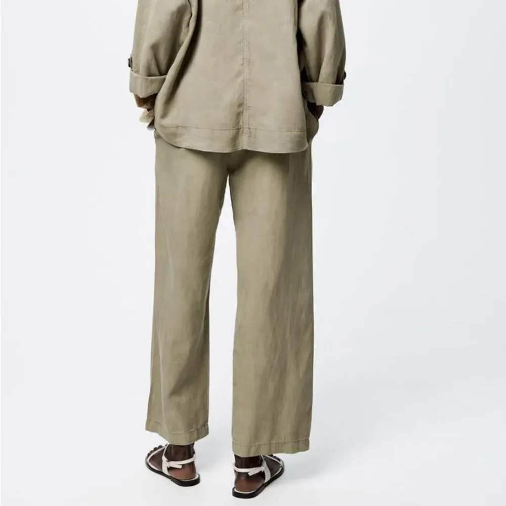 NWT ZARA ZW COLLECTION PAJAMA PANTS LIGHT KHAKI GREEN SMALL